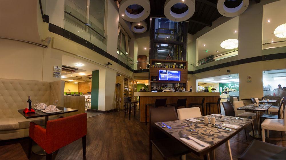 Hotel Continental Bluedoors 4*
