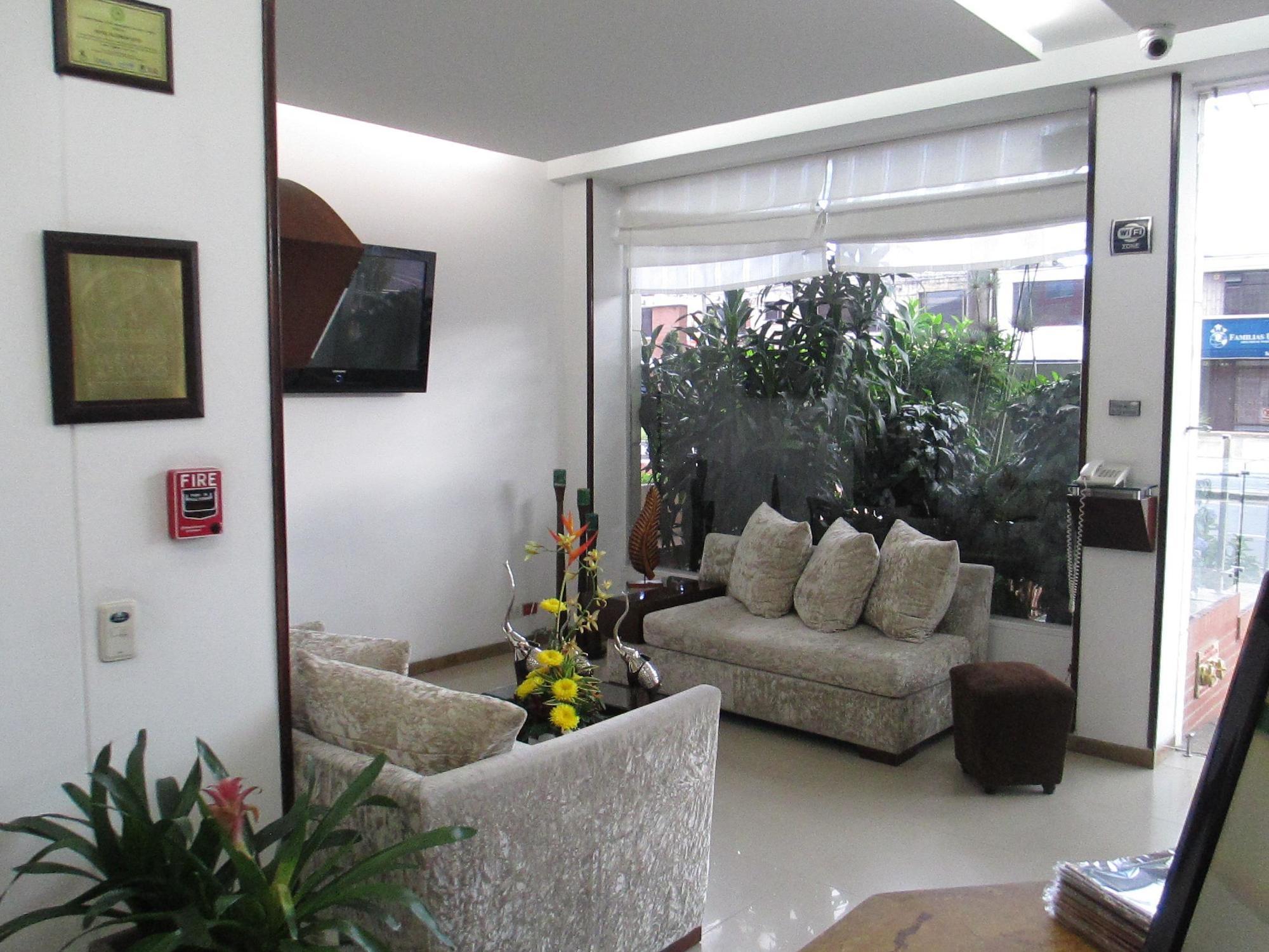 Hotel Platinum 4*