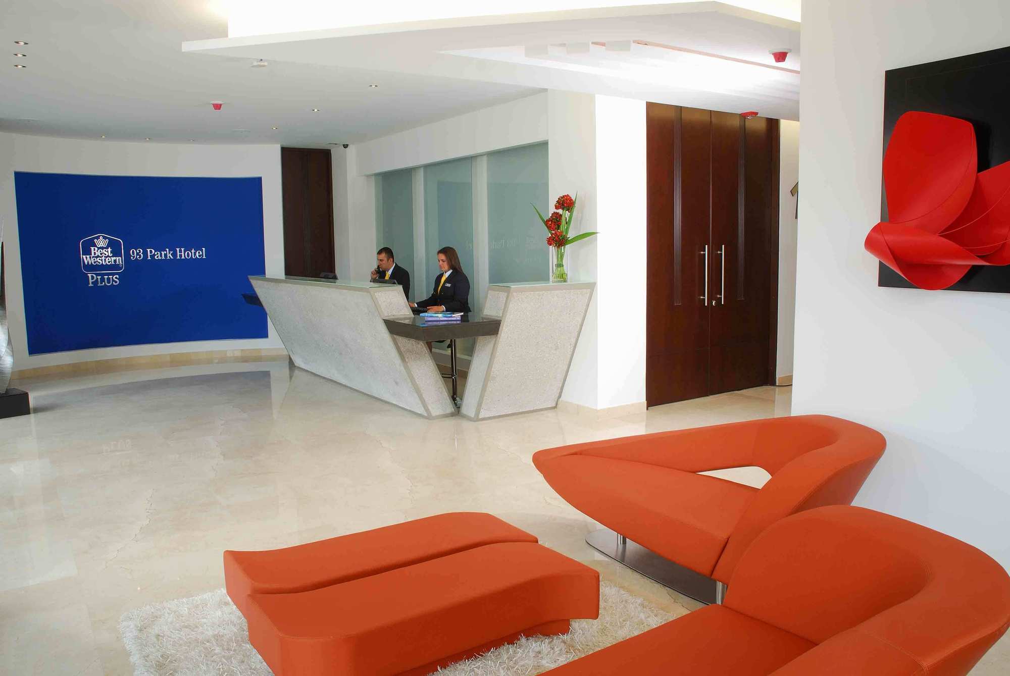 Hotel Western 93 Park 5*