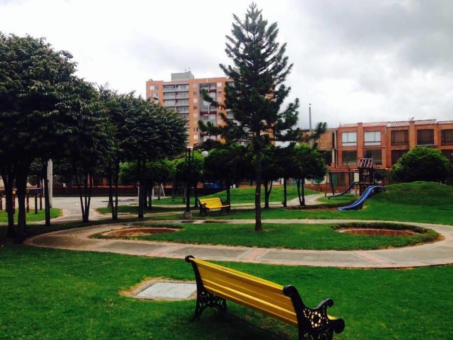 Apartamento Julio Mario Santodomingo * Bogotá