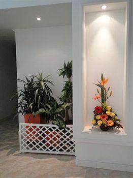 Hotel Fenix Real
