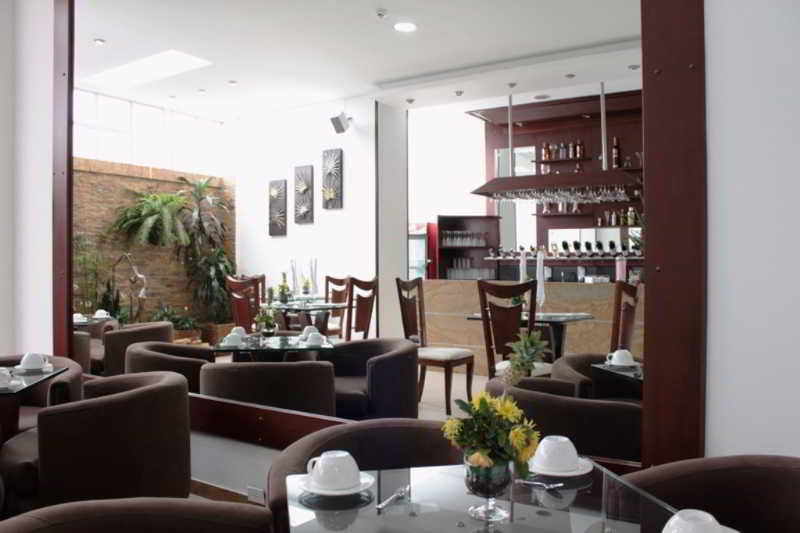 Platinum 4* Bogotá