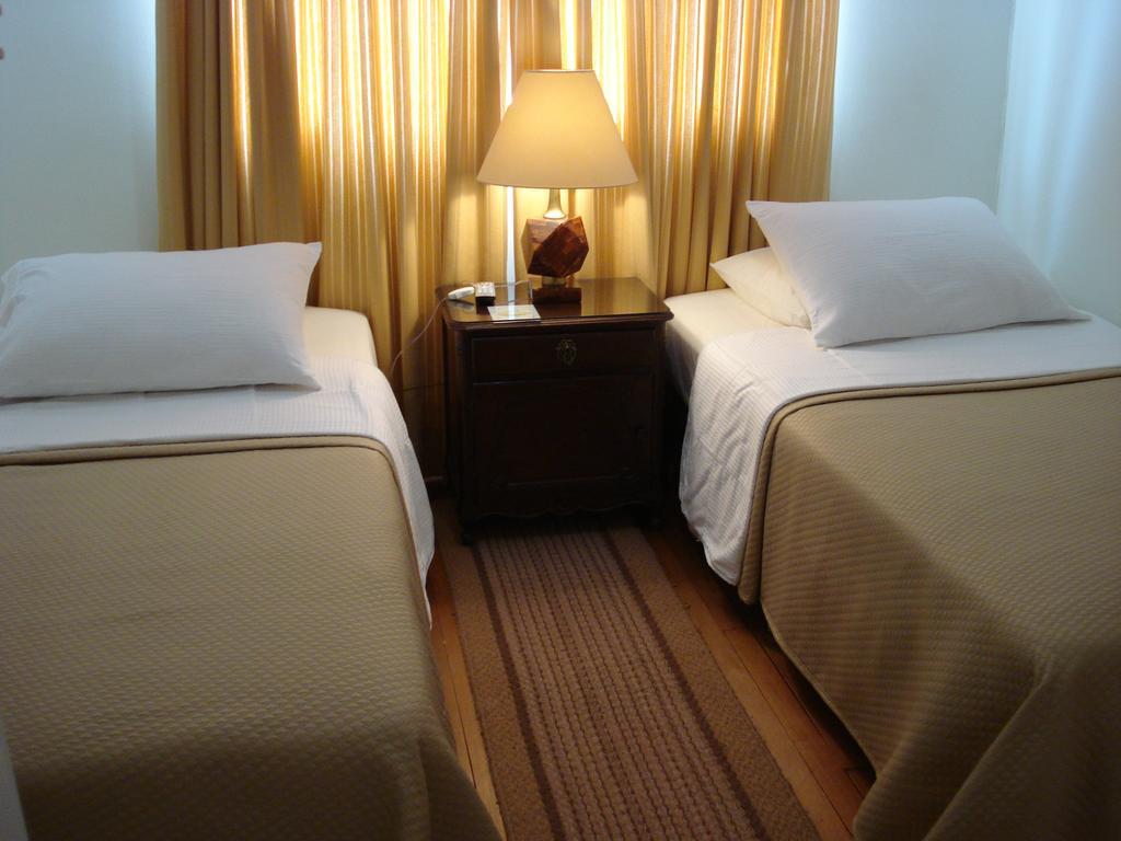 Casa Real 2*