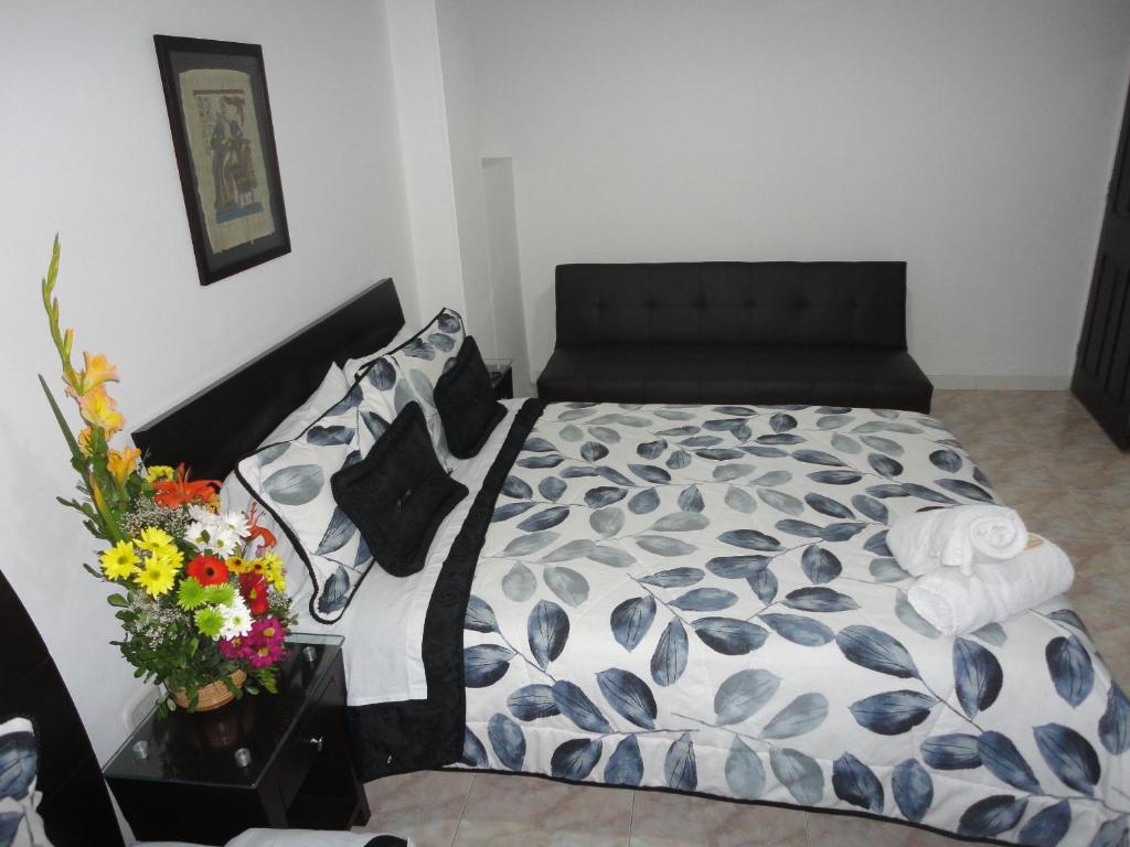 Fenix Real Hotel 3*