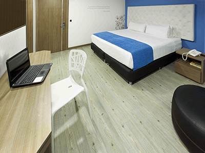 Hotel Aw Plaza Miranda