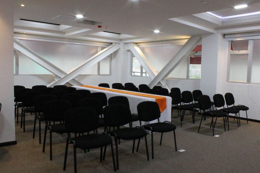 Sheridan Corferias Hotel 3*