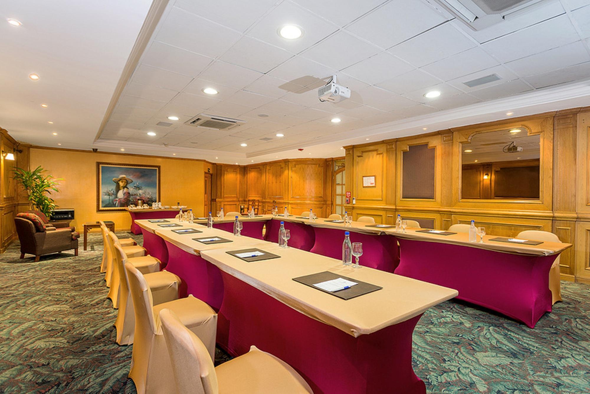 Hotel Dann Carlton 5*
