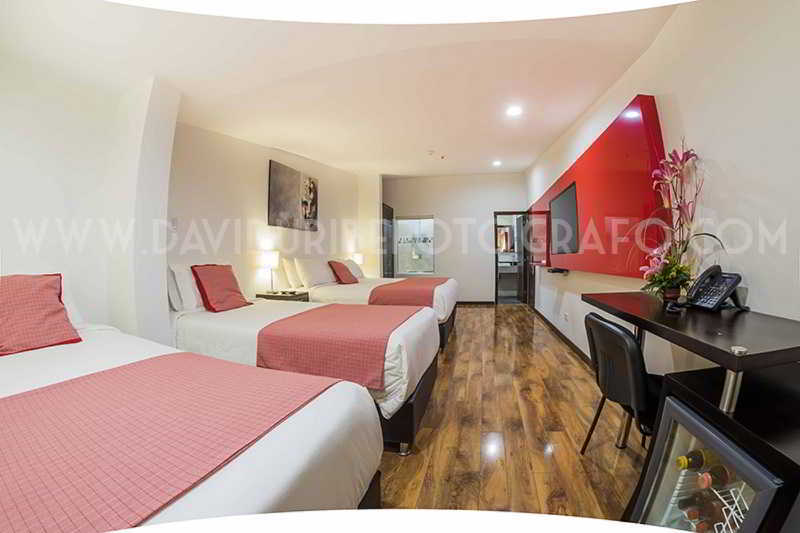 Sheridan Corferias Hotel