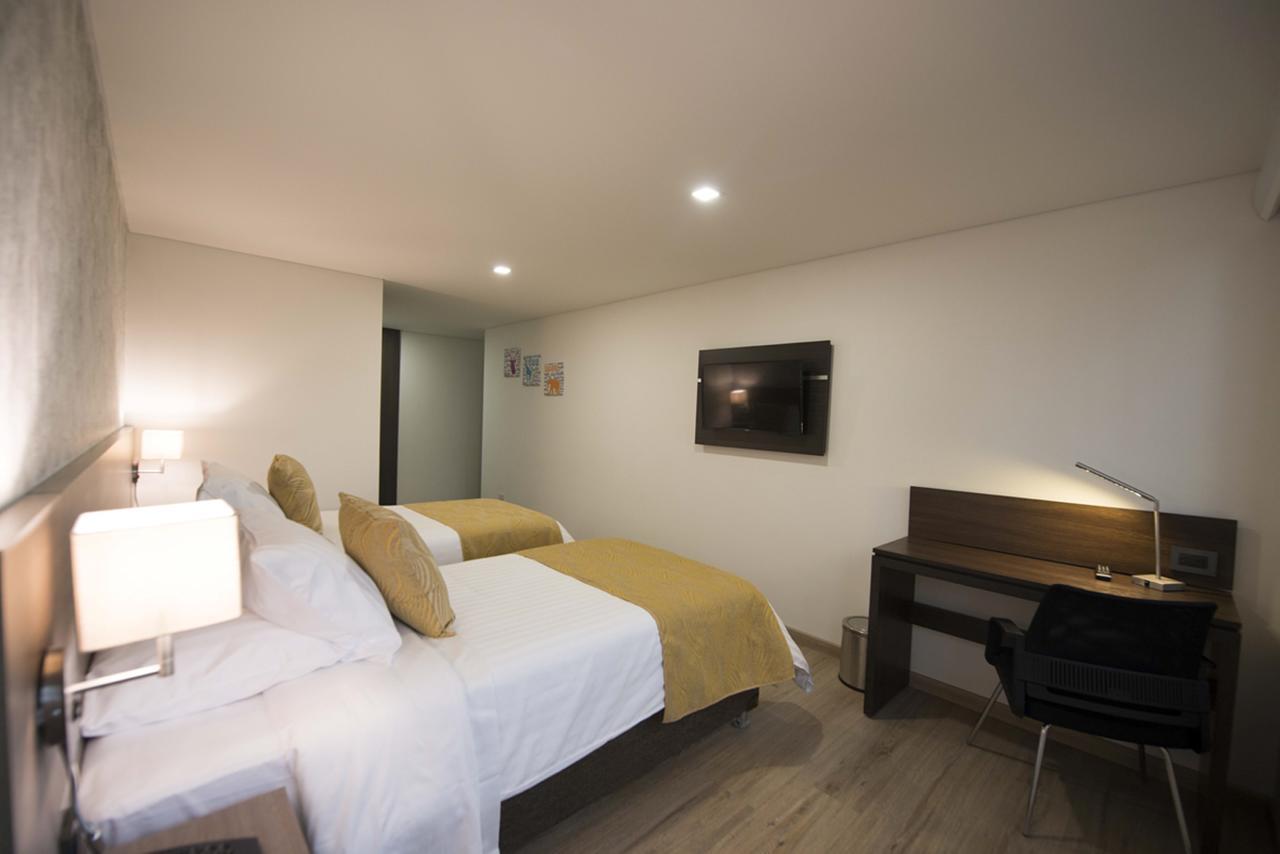 Hotel Grand Plaza Corferias 4*
