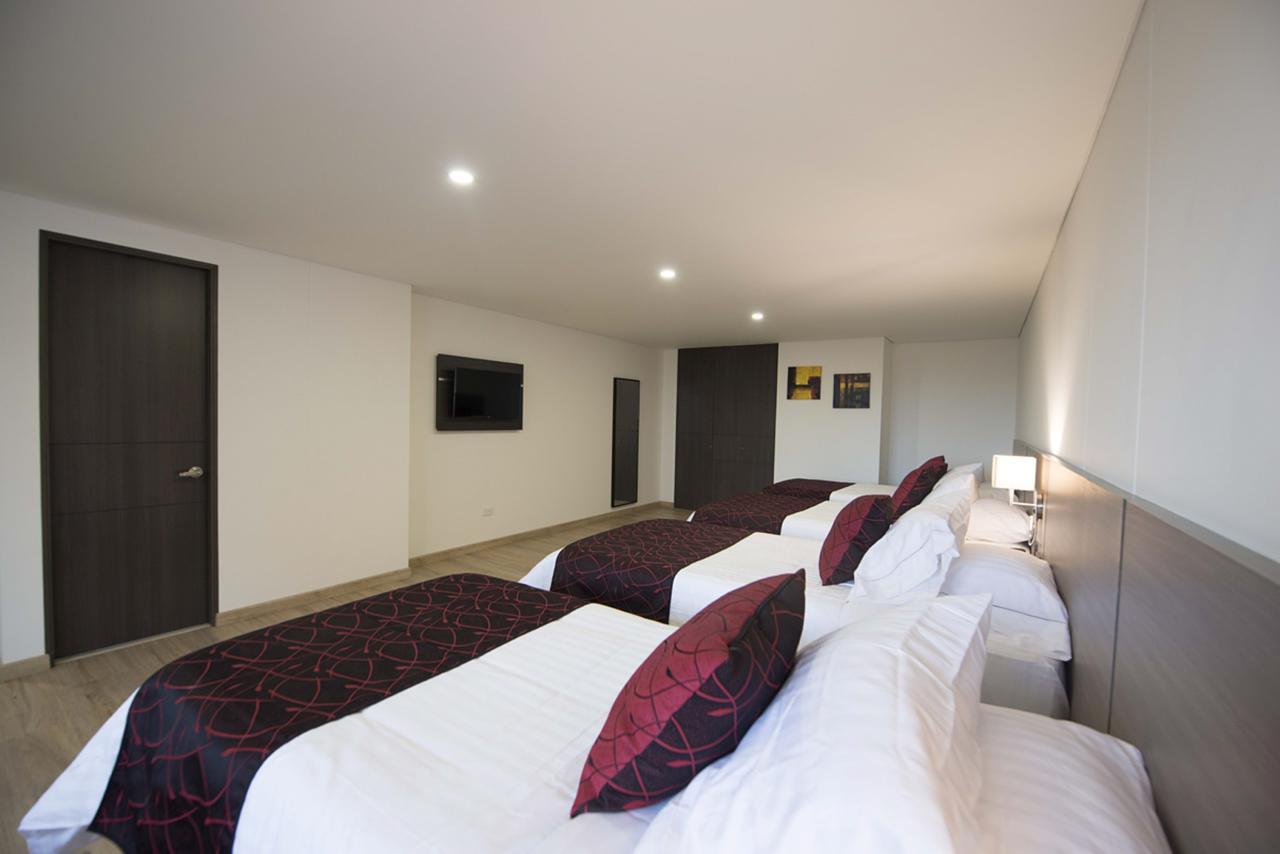 Grand Plaza Corferias Hotel 4*