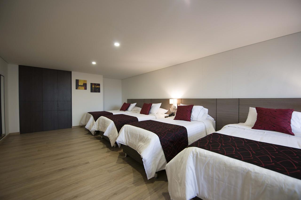 Grand Plaza Corferias Hotel 4*