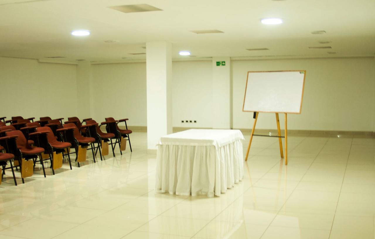 Apartahotel Andes 3*