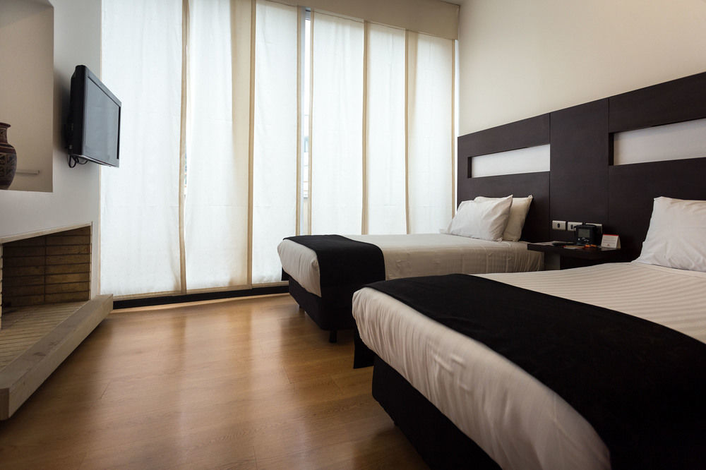 Hotel Continental Bluedoors