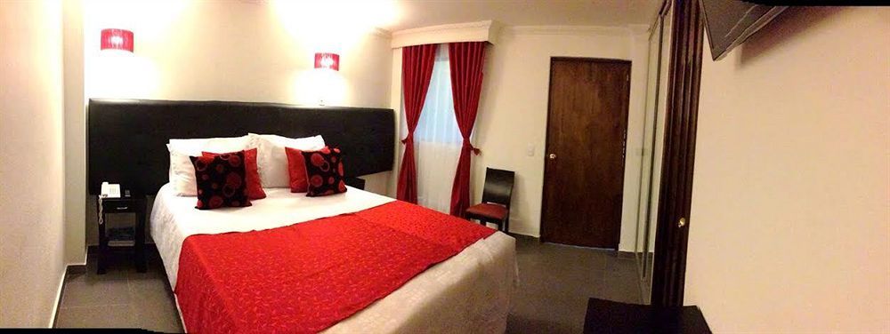 Hotel Boutique Feria Internacional 3*