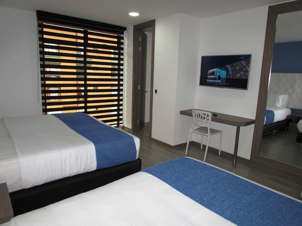 Hotel Aw Plaza Miranda