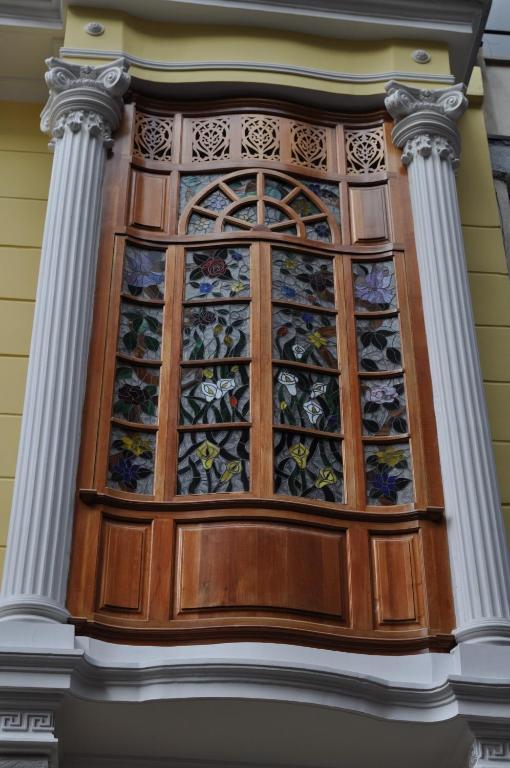 Santa Lucia Boutique