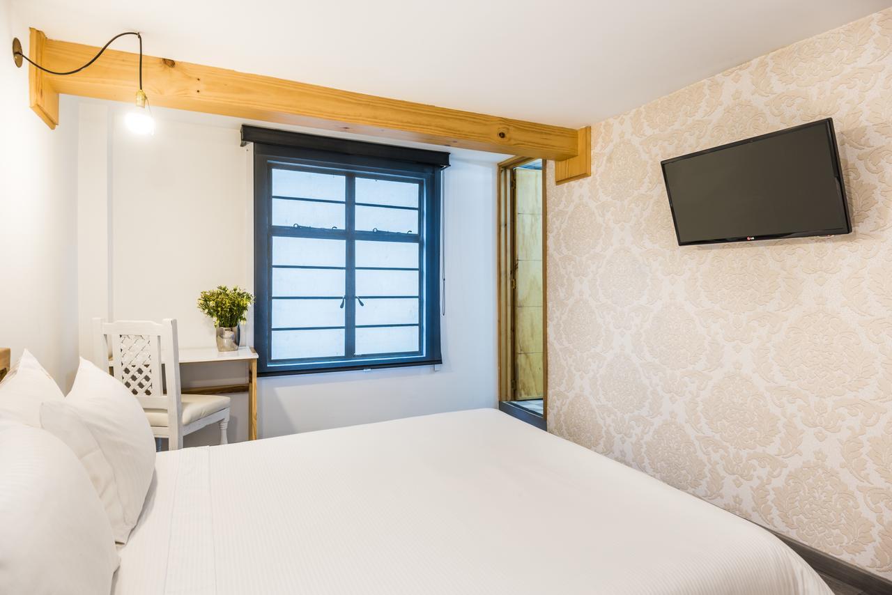 Avenida Jimenez 4*