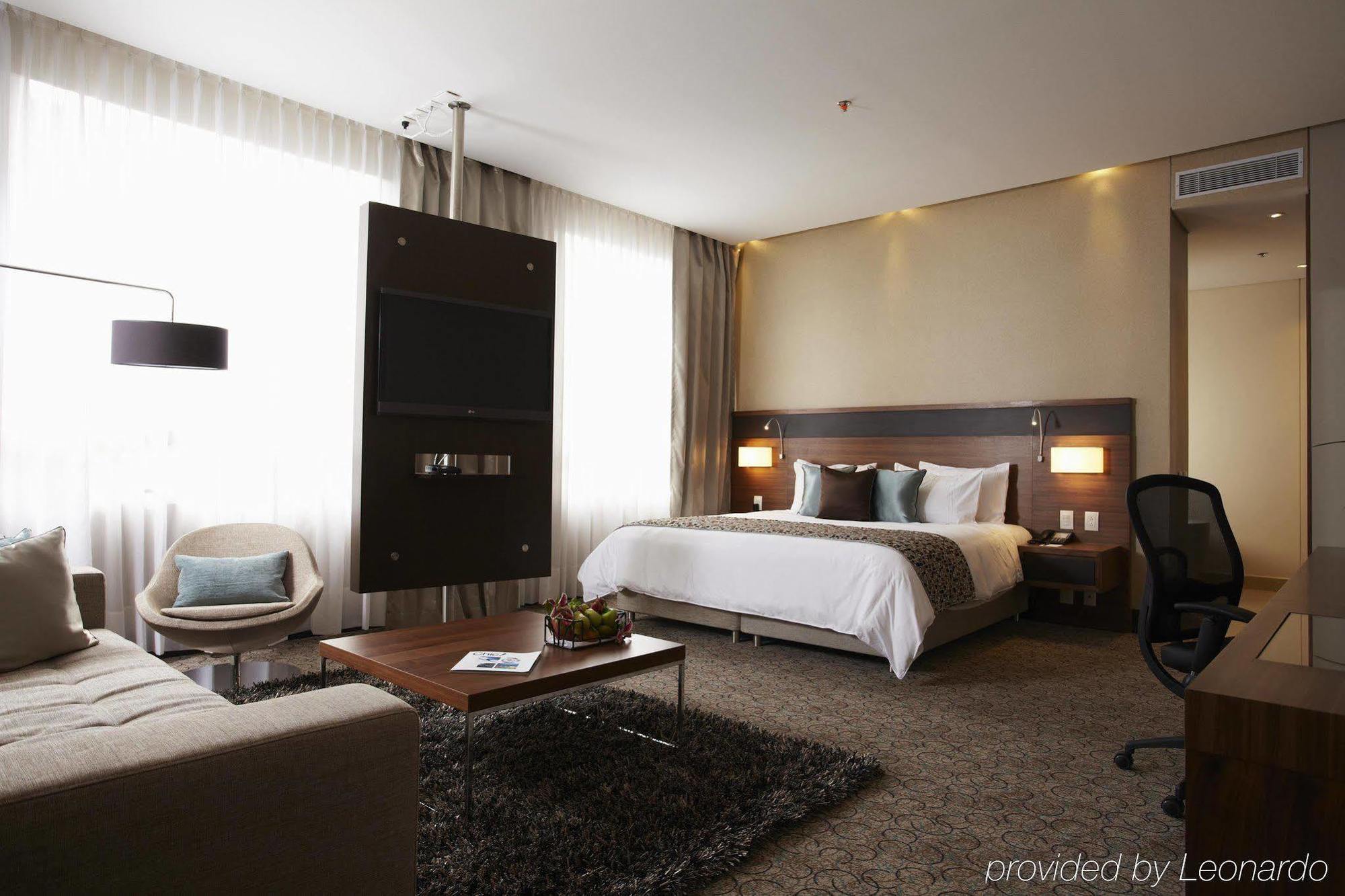 Doubletree By Hilton - Calle 100 Bogotá