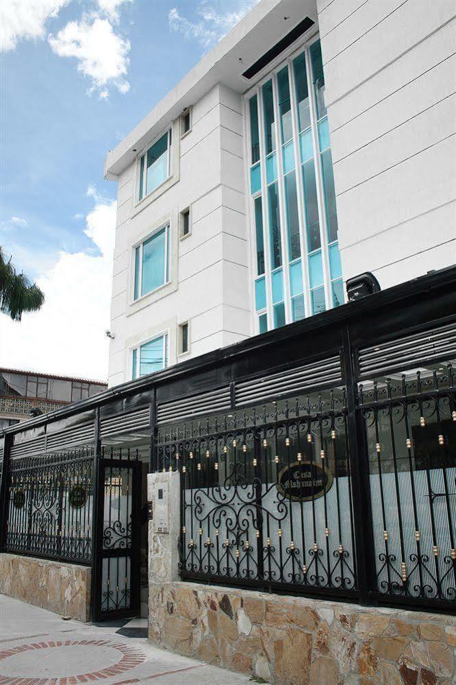 Casa Mahanaim Colferias, Hotel