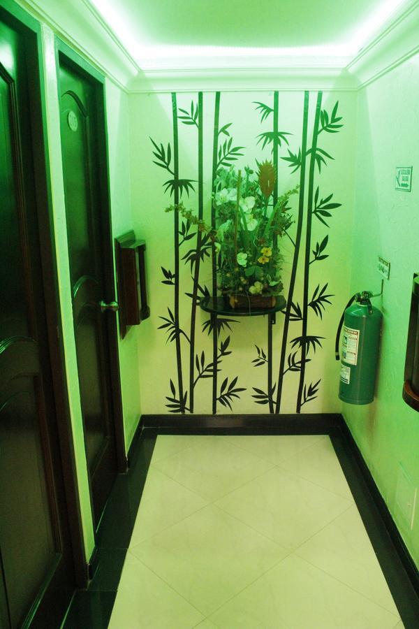 Piramides De Cristal Motel Bogotá