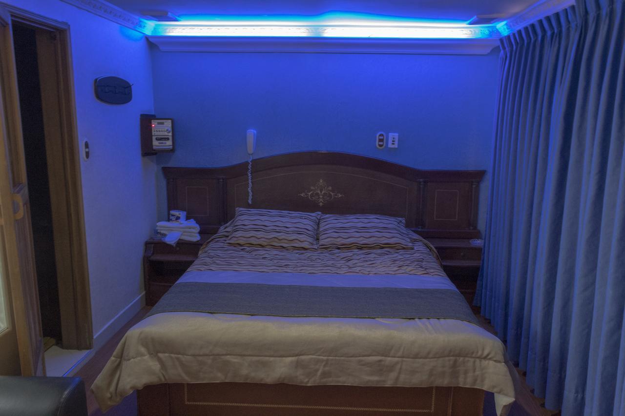Motel Piramides De Cristal Bogotá