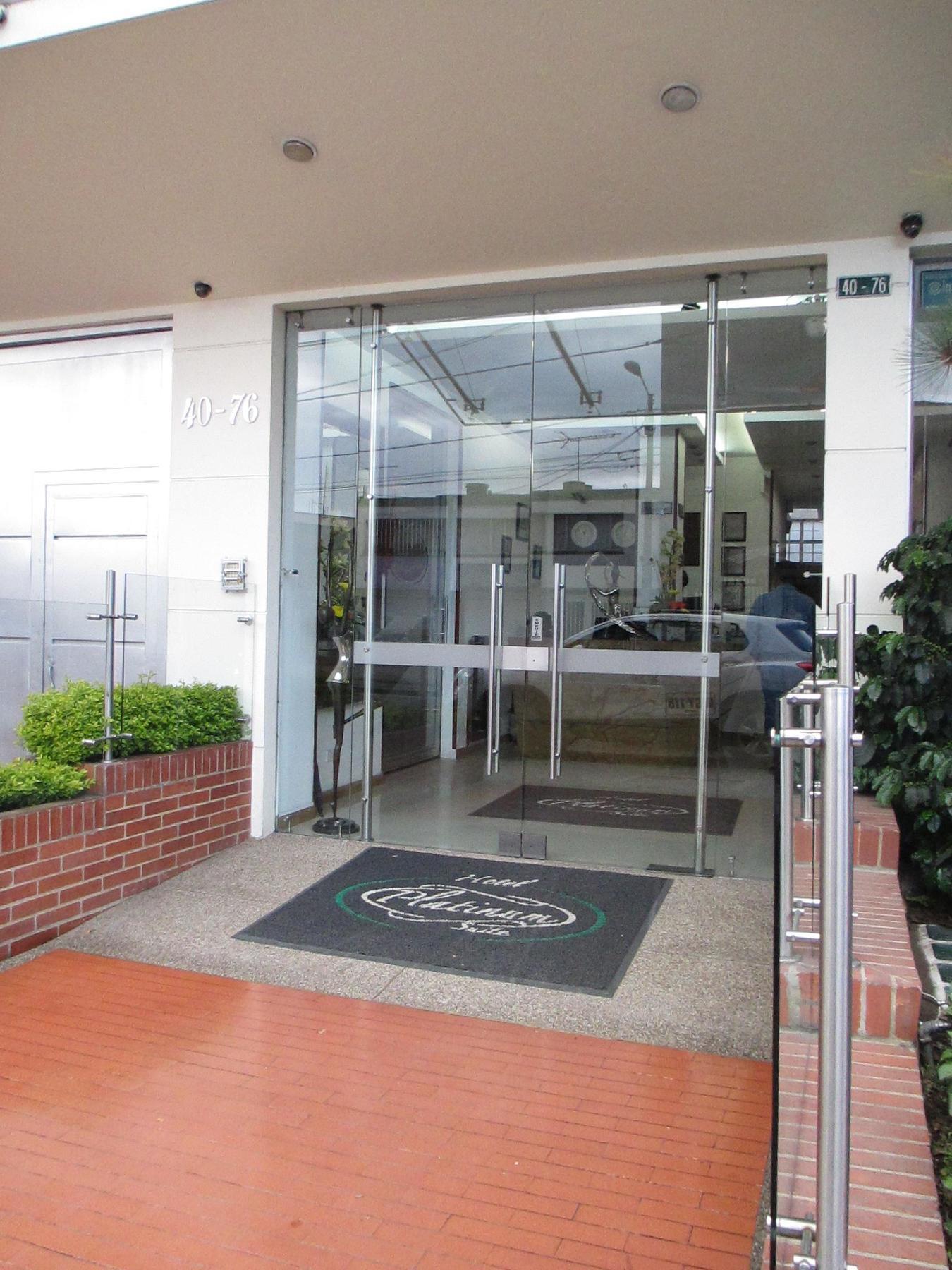 Platinum 4* Bogotá