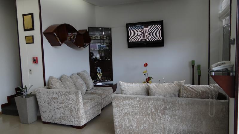 Platinum Hotel