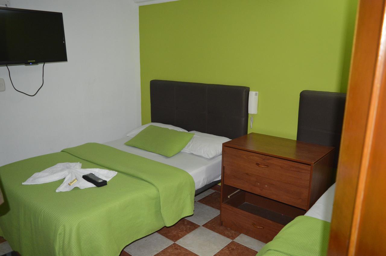 Las Palmas Fontibon Hotel