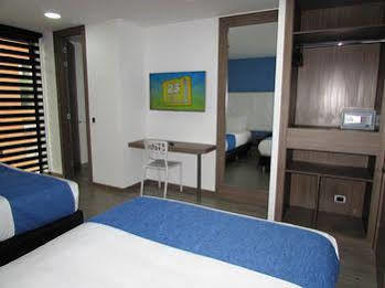 Hotel Aw Plaza Miranda 3*