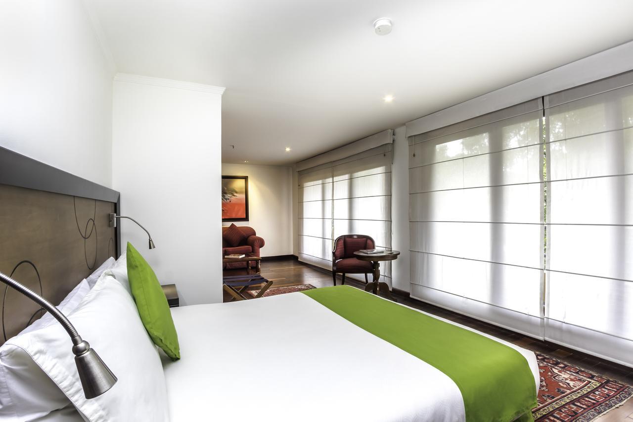 Emaus Hotel 3*