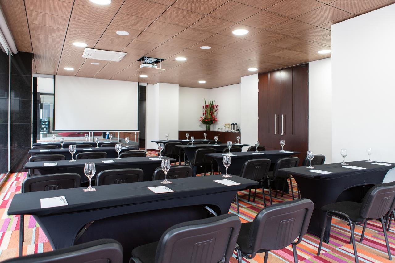 Western 93 Park Hotel Bogotá