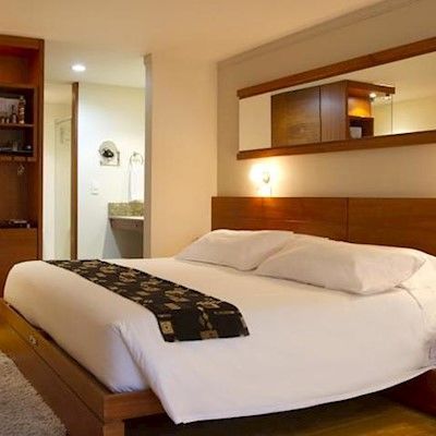 Nh Boheme Royal Hotel 4*
