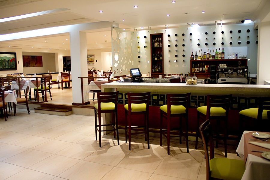 Radisson Metrotel Hotel 4*