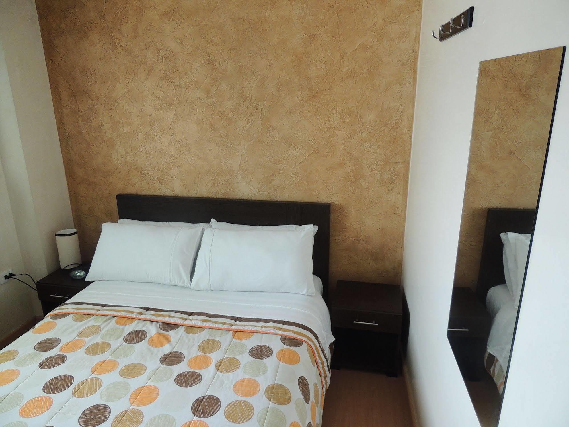 Hotel Titan & 3*
