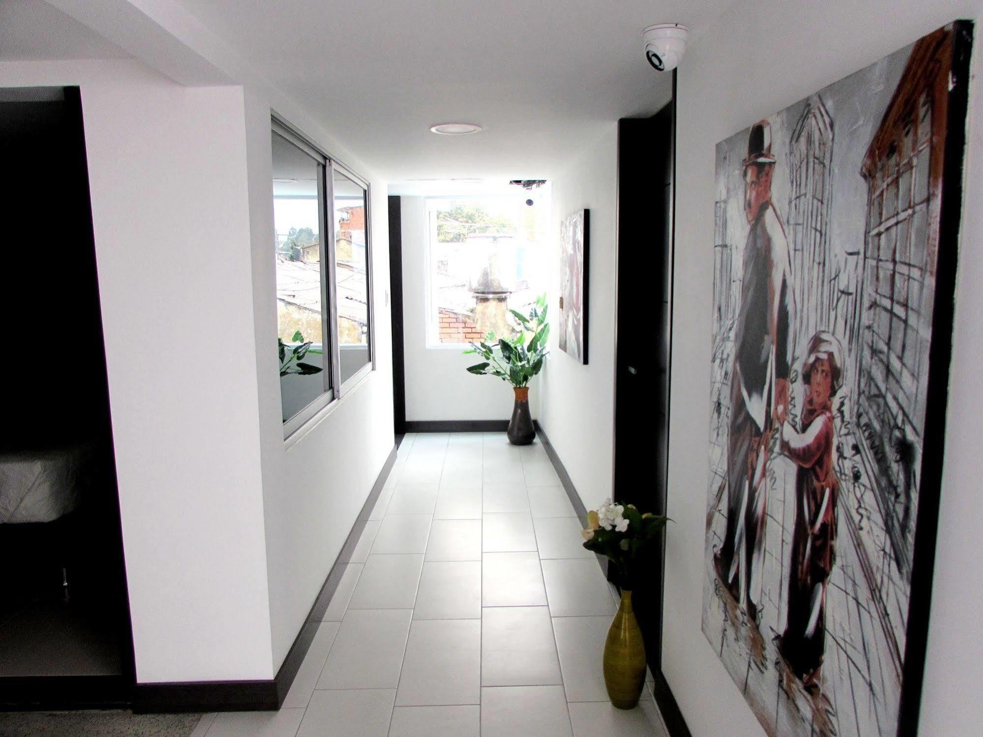 Hotel The Business Center