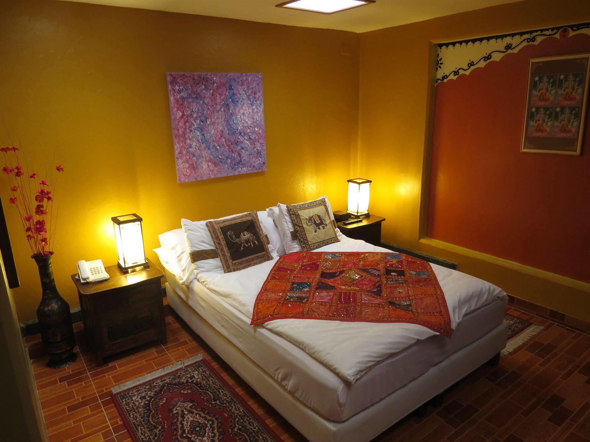Indian Palace Boutique