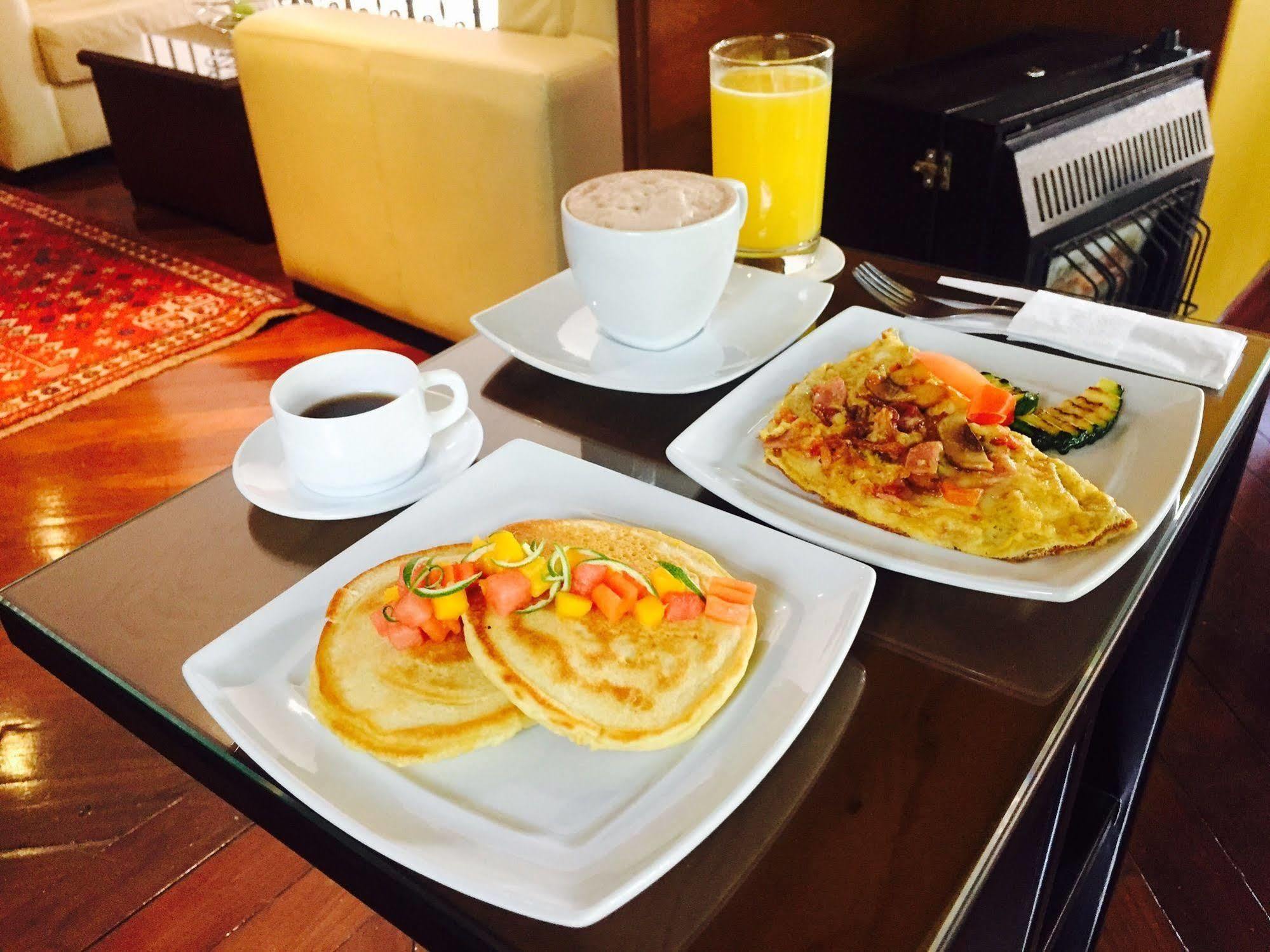 Emaus Hotel Bogotá