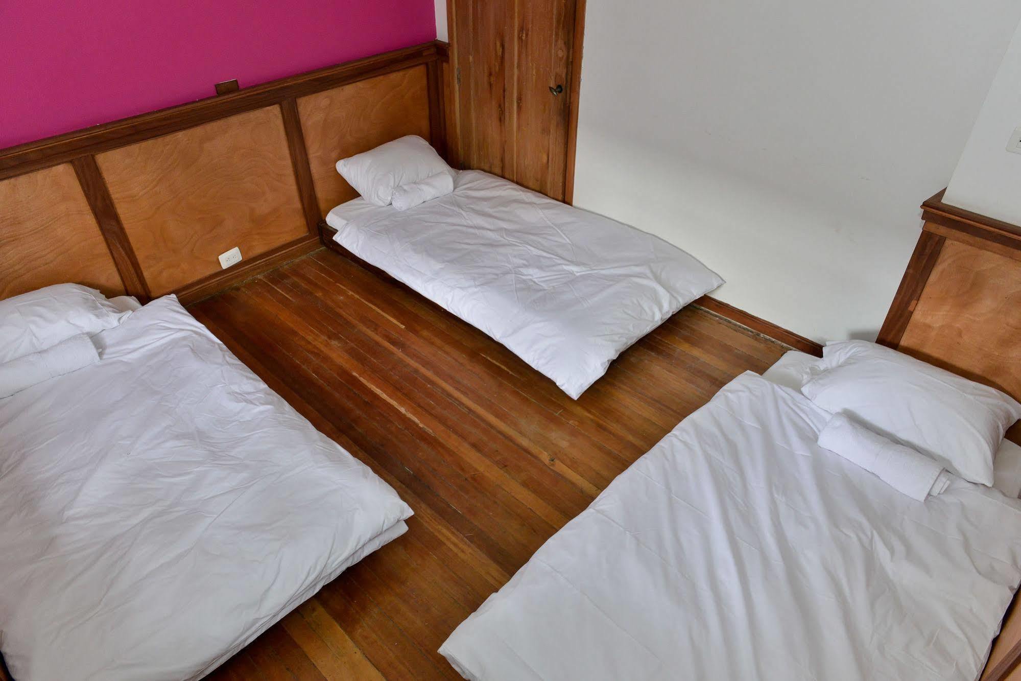 Mi Llave Hostels Pensión