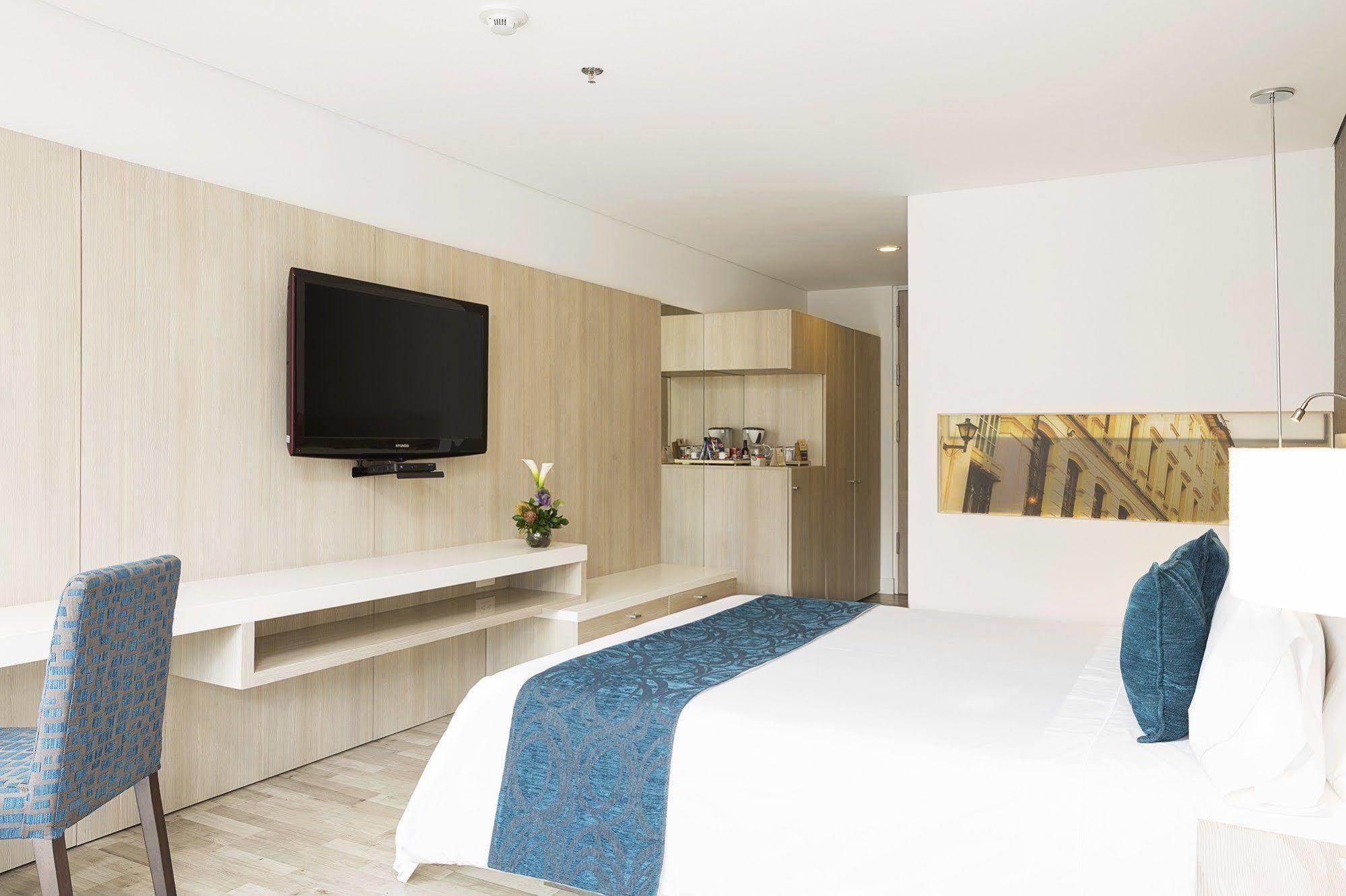 Bh Bicentenario 4*
