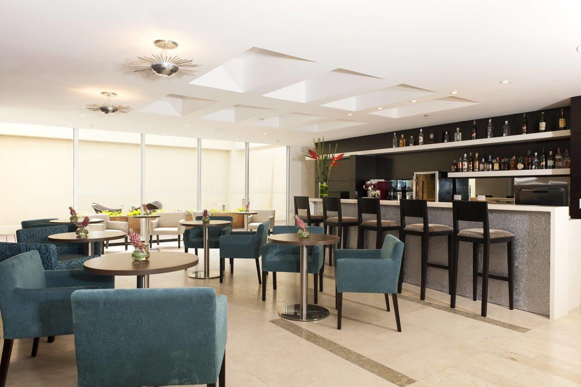 Bh Bicentenario Hotel 4*