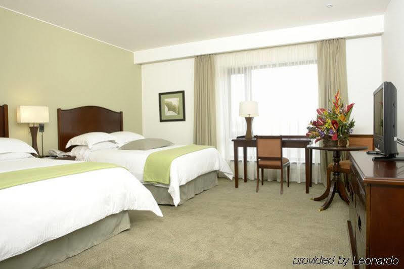 Morrison Zona Rosa Hotel 5*