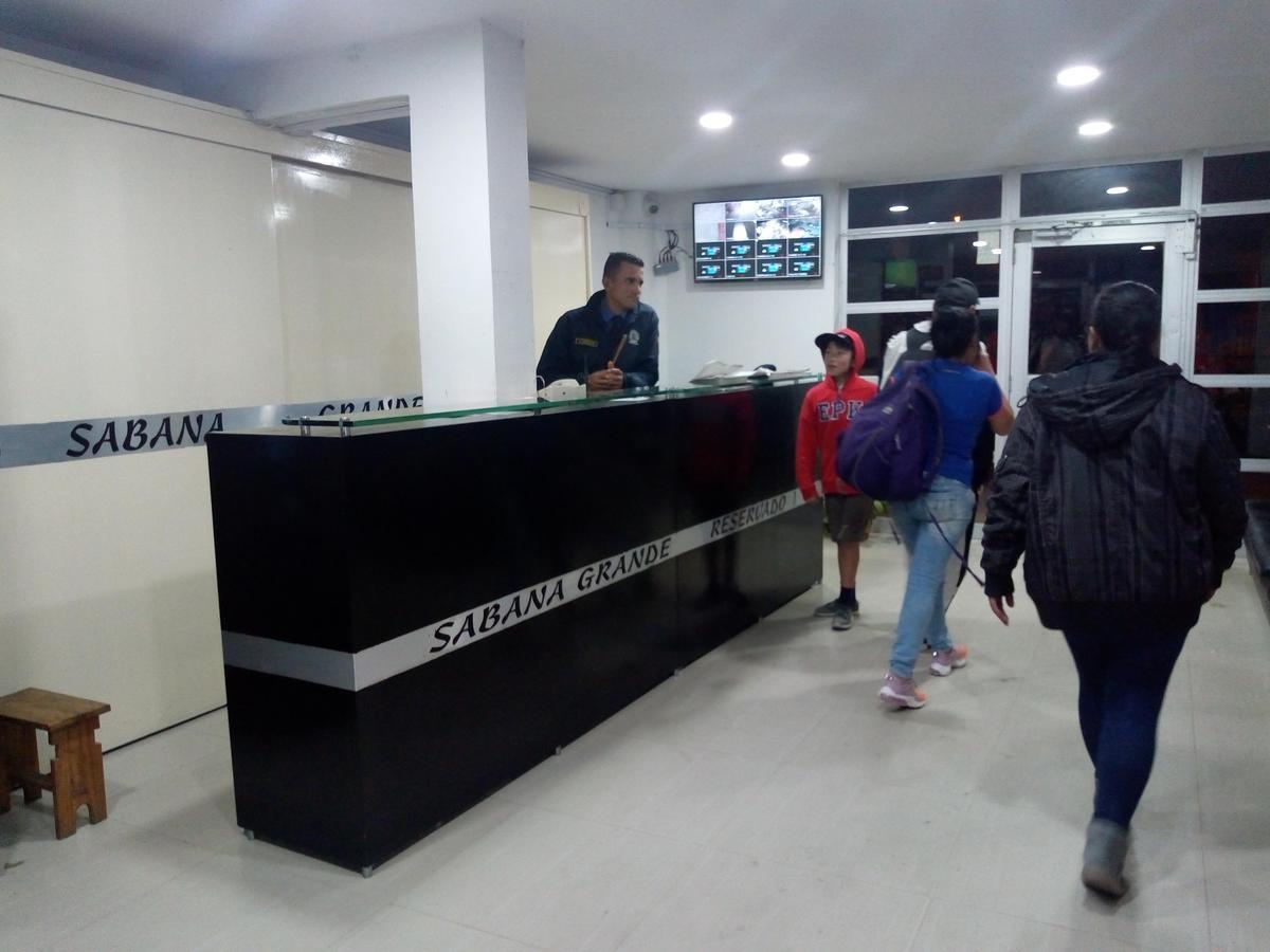 Apartamento Amoblado En Zona Franca * Bogotá