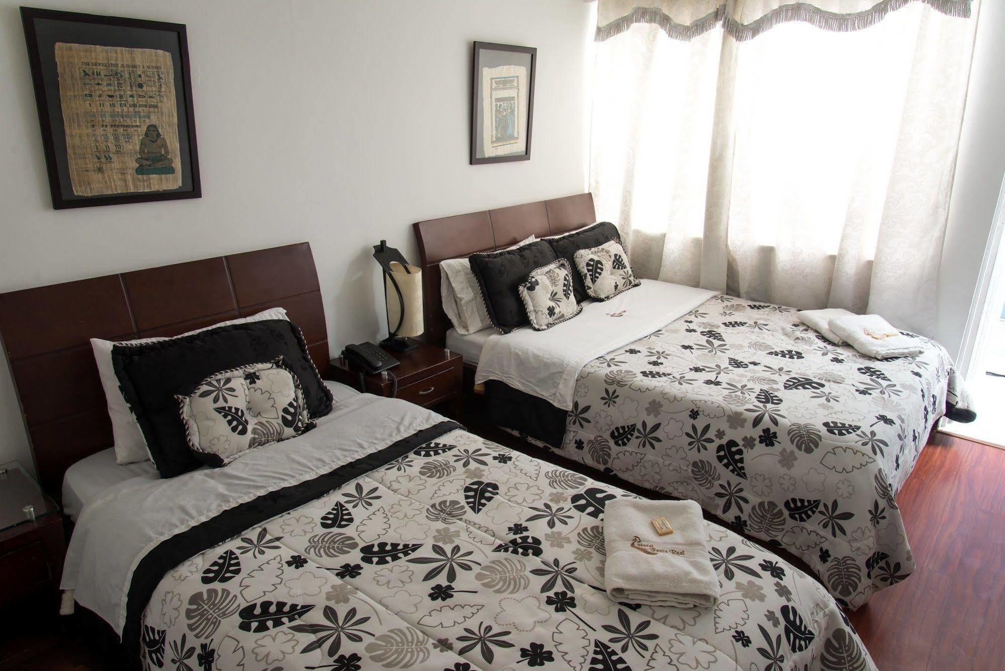 Hotel Fenix Real 3*