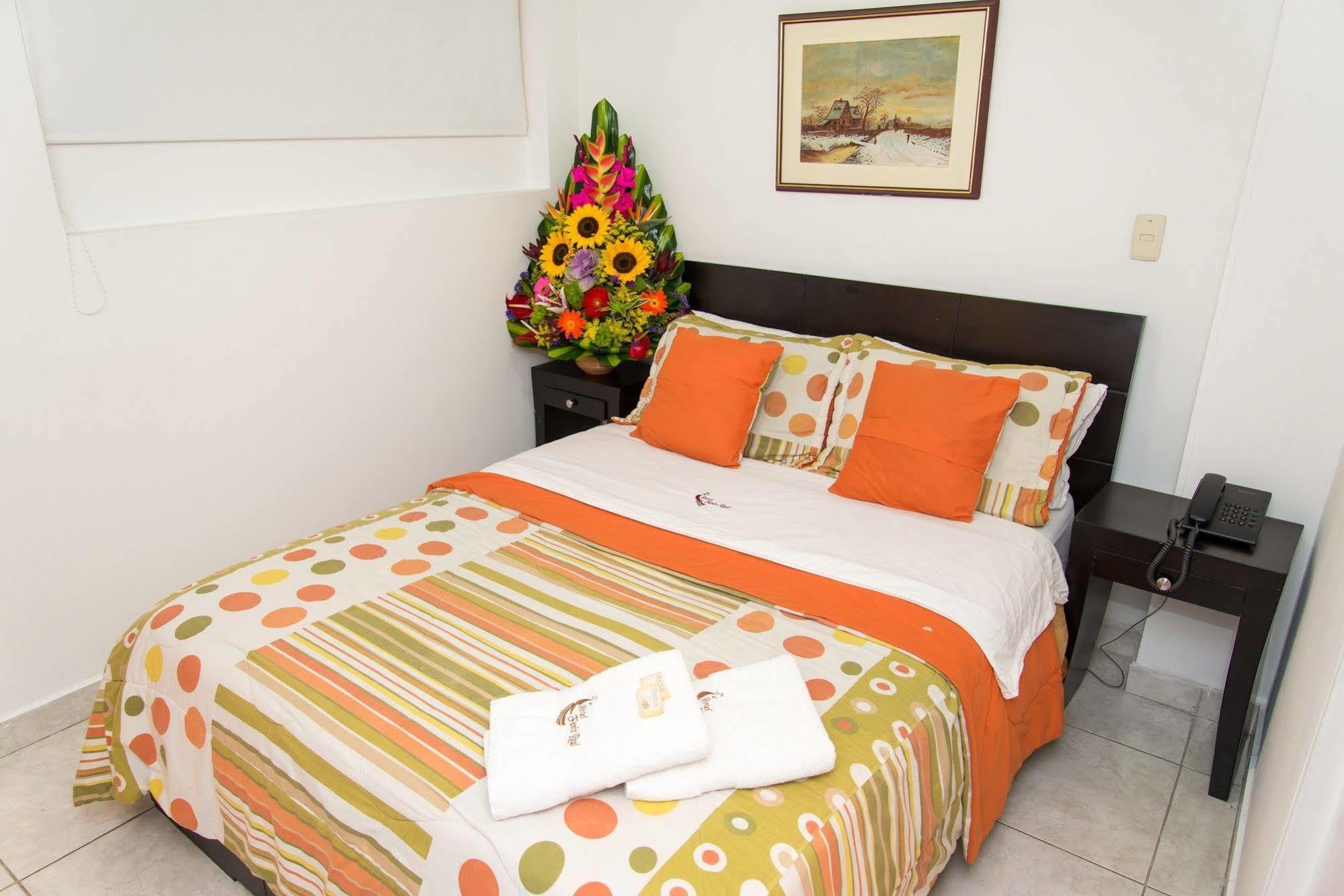 Fenix Real 3* Bogotá