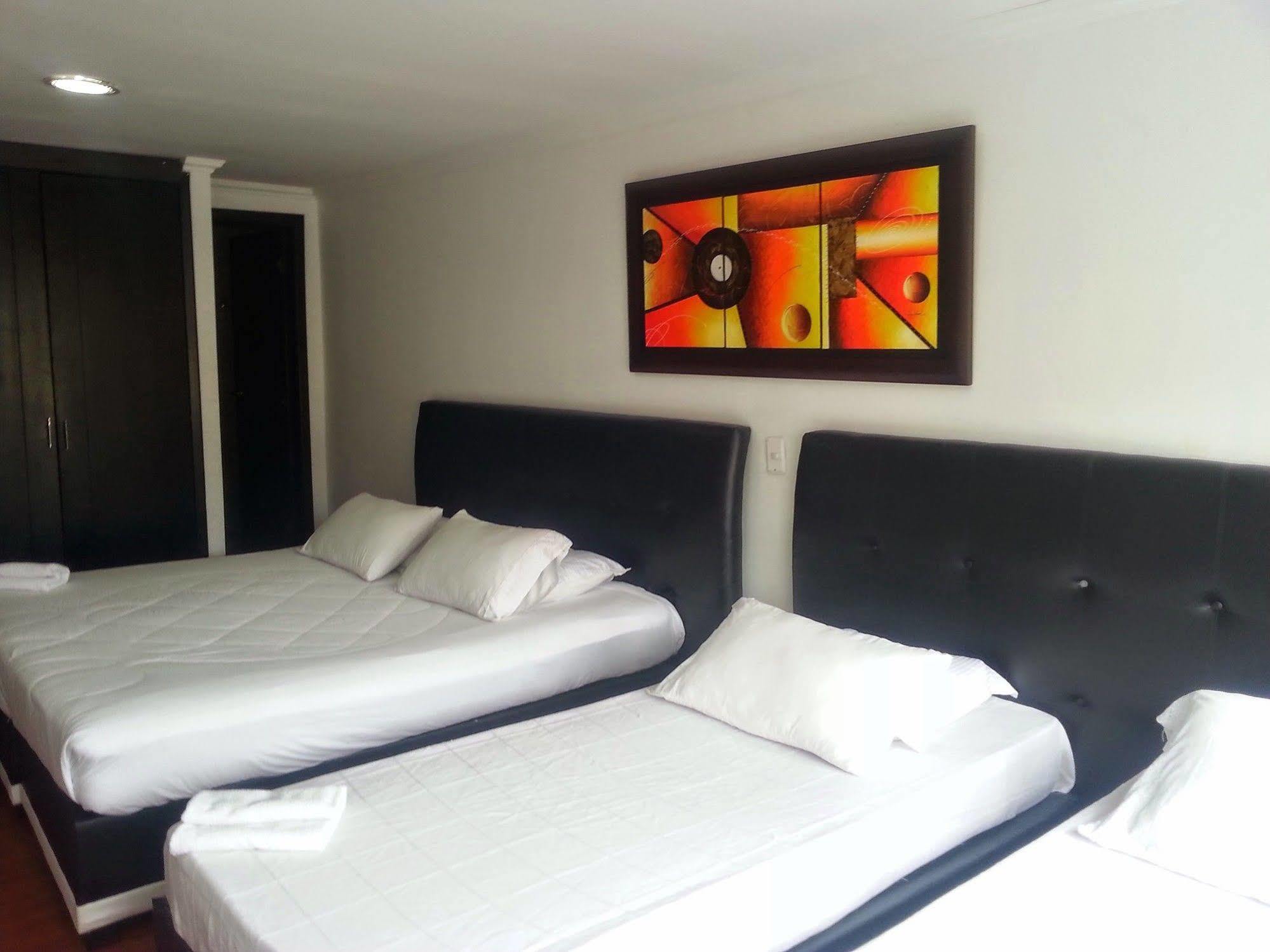 Feria Nova Hotel