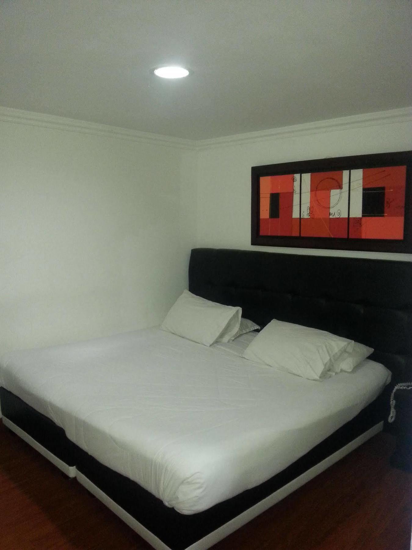 Hotel Feria Nova