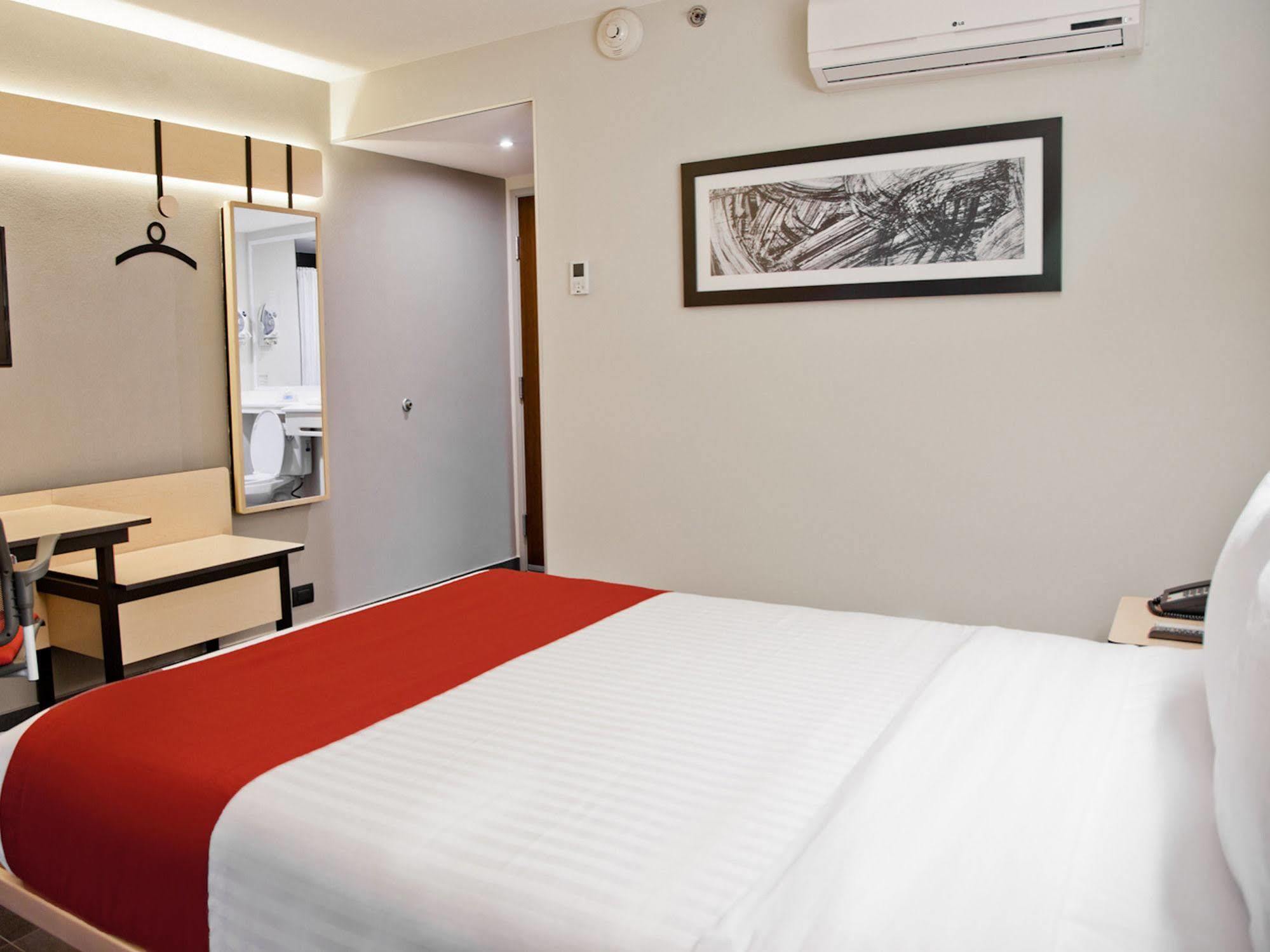 Express By Marriott Aeropuerto Bogota