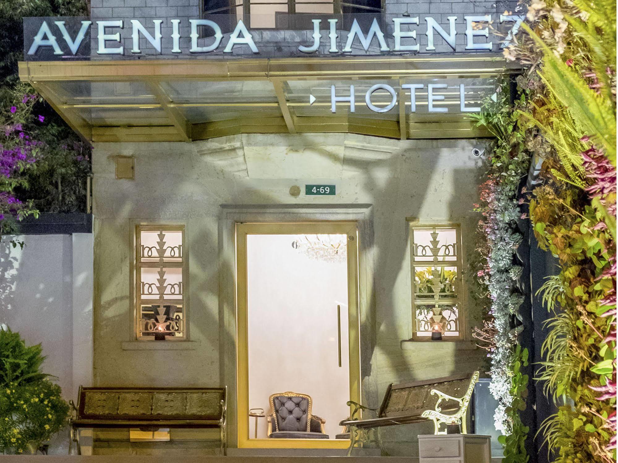 Avenida Jimenez Hotel 4*