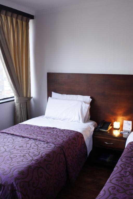 San Francisco De Asís Hotel 3*