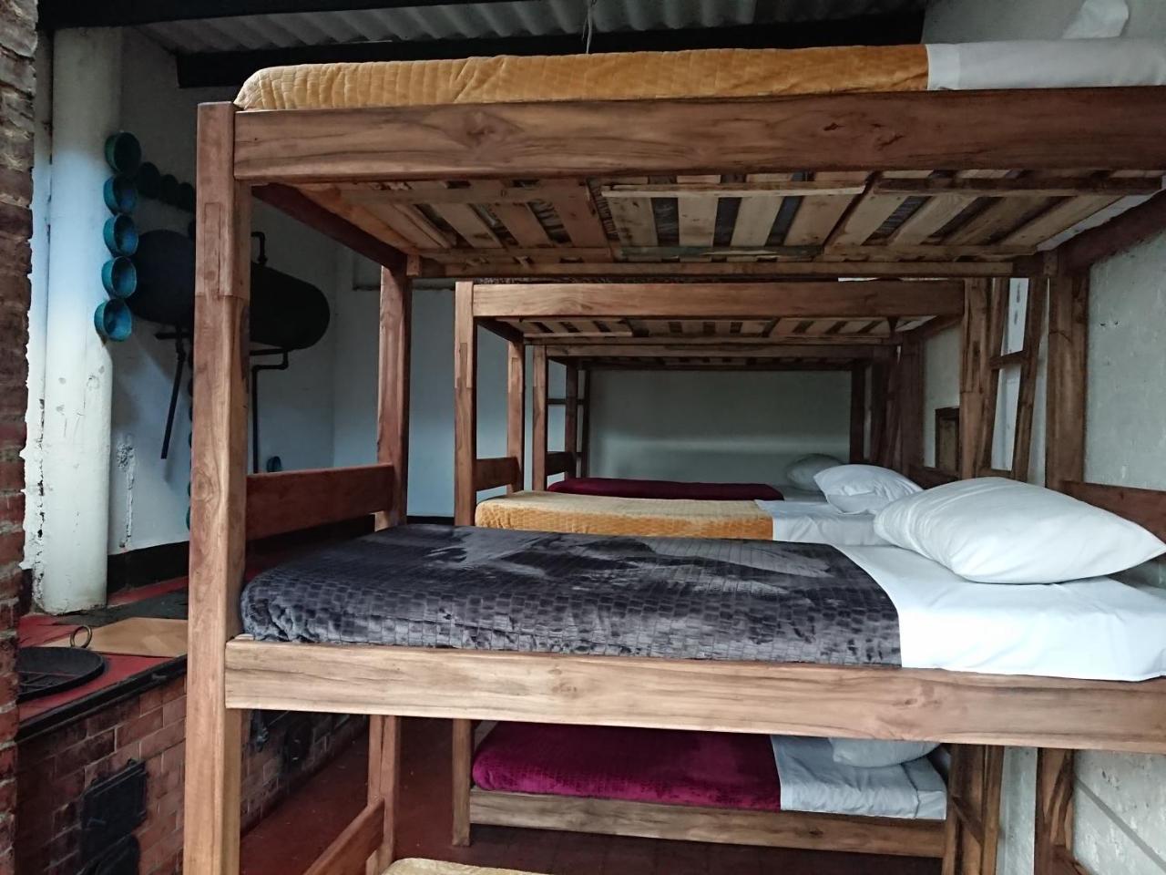 Cq Candelaria Hostal Bogotá
